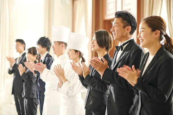 打ち合わせは何回？オンライン対応も！プランナーの結婚式サポート完全ガイド